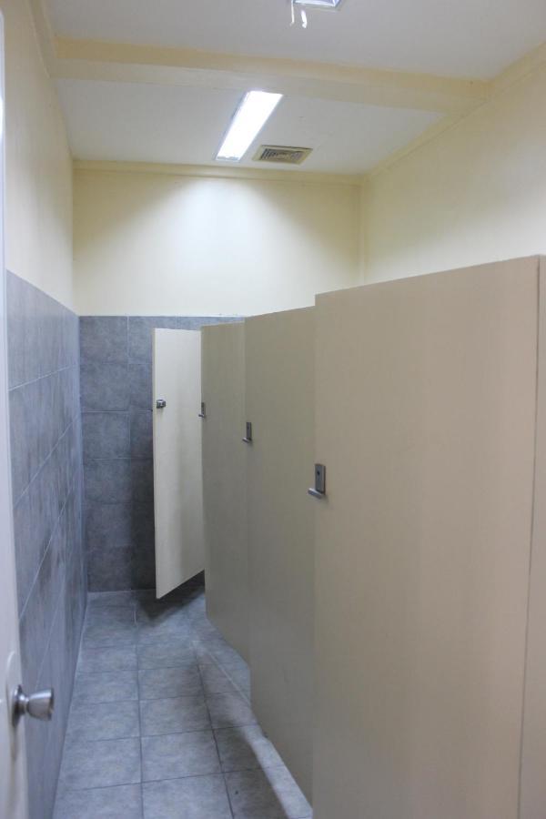 Mang Ben Dormitory Quezon City Exterior foto